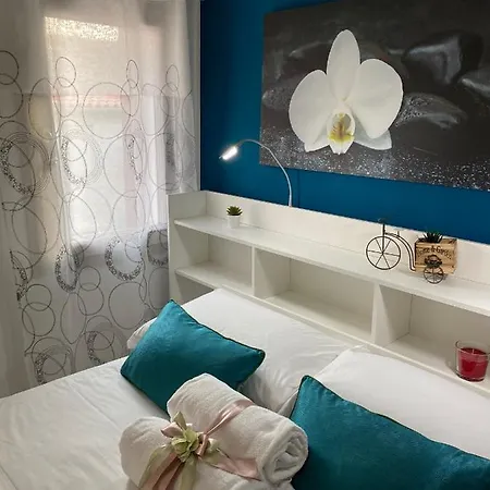 بيت ضيافة Laguna Blu Cielo Con Terrazza Panoramica In Comune